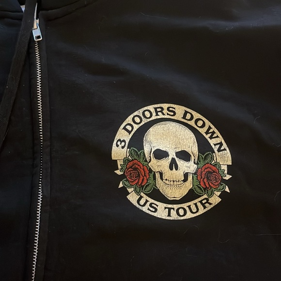 3 Doors Down zip up hoodie - Picture 3 of 5